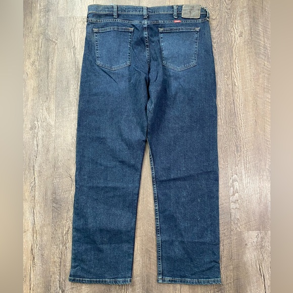WRANGLER Relaxed Fit Mens Jeans - Picture 3 of 6